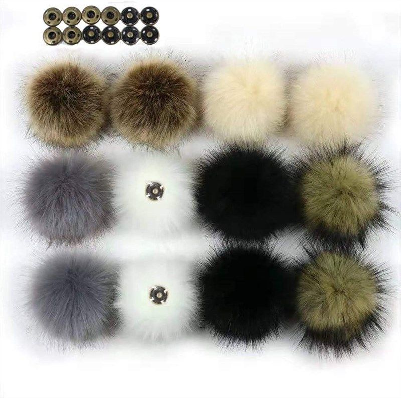 SUSULU Set of 12pcs Faux Fox Fur Pompoms for Hats 12cm 4.7inch Fur Pompoms with Snap Buttons (Black)