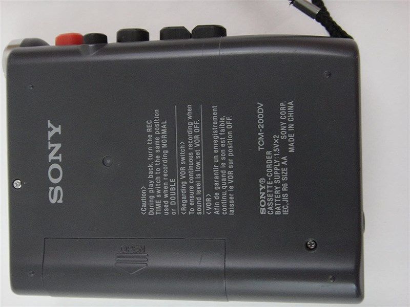 Enregistreur vocal à cassette standard Sony TCM-150 