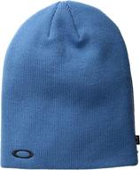 oakley men's fine knit beanie: comfortable and stylish headwear for men logo