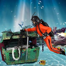 img 4 attached to 🐠 Украсьте свой аквариум лучшей творческой аквариумной фигуркой Bestgle: Акционная фигурка охотника сокровища-подводника