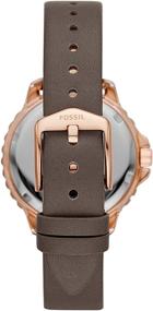 img 1 attached to 🕰️ Женские часы Fossil из нержавеющей стали с кварцевым механизмом и кожаным ремешком - беспрецедентная элегантность и надежность.