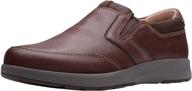 👞 clarks leather men's trail sneakers - medium loafers & slip-on shoes logo