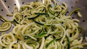 img 2 attached to 🥒 Green Homemaker Spiralizer: Vegetable Slicer for Zucchini Pasta Noodle Spaghetti Maker