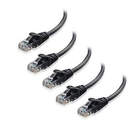 img 4 attached to 🔌 Черный 3 футовый кабель Ethernet Cat6 - Набор из 5 коротких кабелей Cat6 от Cable Matters (Кабель Cat 6, Cat6 кабель)