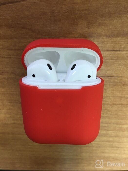 img 2 attached to Apple AirPods + Charging Case review by Iyaan Betrann ᠌