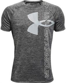 img 2 attached to Under Armour Hybrid Short Sleeve T Shirt Sports & Fitness