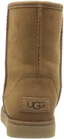 img 2 attached to 👞 Стильные и комфортные детские угги UGG Classic Short Pull Chestnut