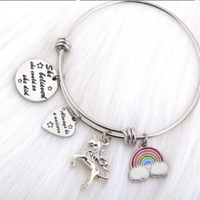 img 2 attached to Браслет с подвеской единорога PLITI Unicorn Charm - Она верила, она сделала! Вдохновляющий подарок в виде украшений.