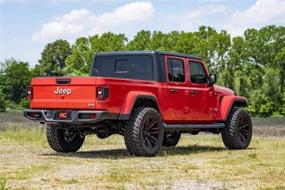 img 2 attached to 🚙 Набор подвески Rough Country 2.5 "для Jeep Gladiator JT 2020-2021 - улучшенная производительность при внедорожной езде и обновление стиля - 63400