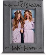 🎁 cousins forever - engraved leather picture frame (5 x 7 vertical) - perfect birthday & christmas gift for cousins - bella busta логотип