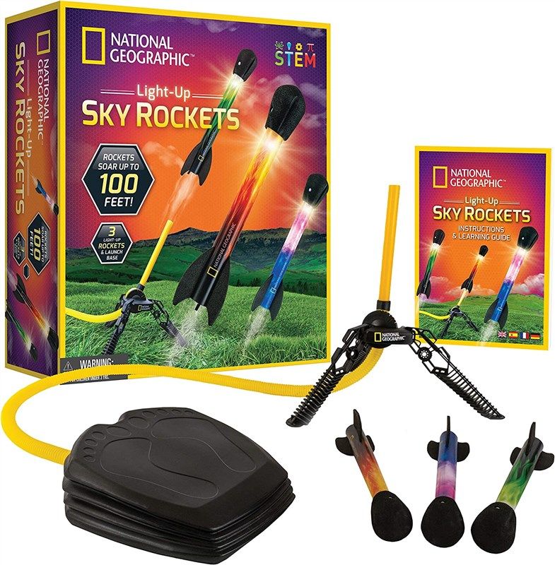 national geographic light air rocket 로고