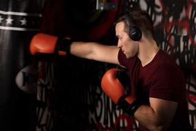 img 2 attached to 🎧 Philips ActionFit SH402: Wireless Bluetooth Headphones with 20-Hour Playtime, Echo Cancellation, and Splash-Resistance - Black/Green