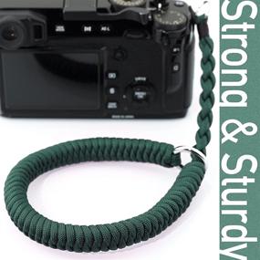 img 2 attached to Ремешок для запястья камеры (бирюзово-зеленый) - Ремешок для камеры из паракорда