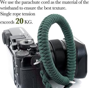 img 1 attached to Ремешок для запястья камеры (бирюзово-зеленый) - Ремешок для камеры из паракорда