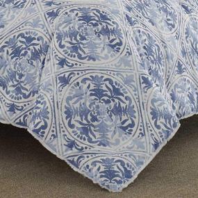 img 1 attached to 🛏️ Ультра мягкое одеяло на все сезоны с эффектом реверса - комплекты комфортеров Laura Ashley Mila Collection на соответствующие наволочки, размер Кинг, голубой цвет.