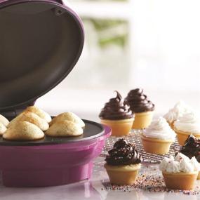 img 1 attached to 🧁 Машина для мини-кексов Brentwood Pink с антипригарным покрытием - 7 кексиков