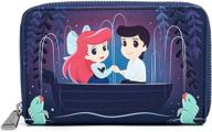 стильный кошелек из искусственной кожи loungefly disney the little mermaid с сценой на гондоле - обязательный сувенир диснея для любителей подводного мира! логотип