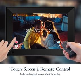 img 2 attached to 🖼️ 9-дюймовый WiFi Смарт-цифровая рамка для фотографий с IPS HD сенсорным экраном, дистанционным управлением, встроенным аккумулятором, 8 ГБ памяти, автоматическим поворотом, мгновенным обменом через приложение AiMor из любого места.