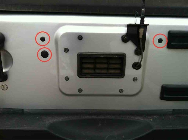 plastic body plugs tailgate wrangler 로고