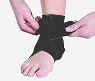 👣 enhance your ankle stability with mueller adjustable ankle support green логотип