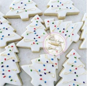 img 2 attached to 🎄 Delightful Ann Clark Christmas Tree Cookie Cutter, Perfect for Festive Baking, 4