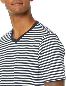img 1 attached to 👔 Стильный комфорт: уклончивая футболка с коротким рукавом Amazon Essentials Slim Fit для элегантного гардероба
