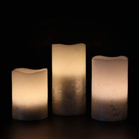 img 2 attached to 🕯️ Набор из 3 серебристых беспламенных светодиодных свечей с таймером и пультом дистанционного управления - свечи-столбики на батарейках, теплый белый мерцающий свет, текстурированная восковая поверхность, в комплекте долговечные батарейки.