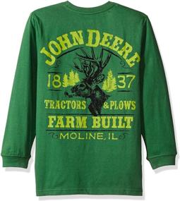 img 1 attached to 👕 Одежда и топы для мальчиков: футболки и рубашки John Deere с зелеными рукавами и торговым знаком.