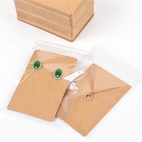 img 2 attached to 🌟 100 наборов карточек для сережек из крафт-бумаги с 200 самозакрывающимися пакетами: коричневые карточки для подвешивания сережек и ожерелья в комплекте с держателем