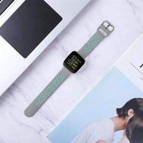 img 3 attached to 🔗 Совместимые ремешки для Fitbit Versa / Versa 2 / Versa Lite - мягкие, дышащие силиконовые замены спортивных часов для мужчин и женщин