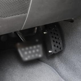 img 1 attached to 🚗 Повысьте комфорт и безопасность вождения с помощью накладок для педали газа Hoolcar Anti-Slip для Jeep Wrangler JK, JL, JT - регулируемые платформы для ног акселератора, 1 шт.