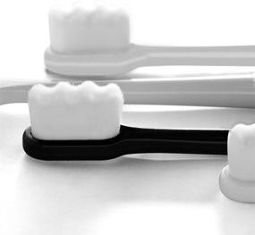 img 4 attached to Сверхмягкая зубная щетка - 2 шт., микро-нано щетины для бережного ухода за полостью рта, идеально подходит для чувствительных зубов и оттока десен
