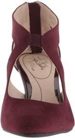 img 3 attached to 👠 LifeStride Women's Giovanna 2 Pump - Stylish and Comfortable Heels for Women