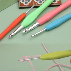 img 2 attached to 🧶 Complete DIY Crochet Kit: Premium Huge Crochet Hooks Set with Ergonomic Design, Stitch Markers, Sewing Needles, Needle Case, Yarn Scissors - Perfect for Giant Chunky Yarn Projects, Carpet, Scarf, Wool Roving, and Weaving
