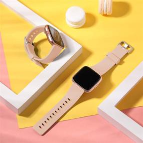 img 3 attached to 🏋️ Мягкие силиконовые спортивные браслеты для Fitbit Versa/Versa 2/Lite - набор из 4 браслетов для женщин и мужчин