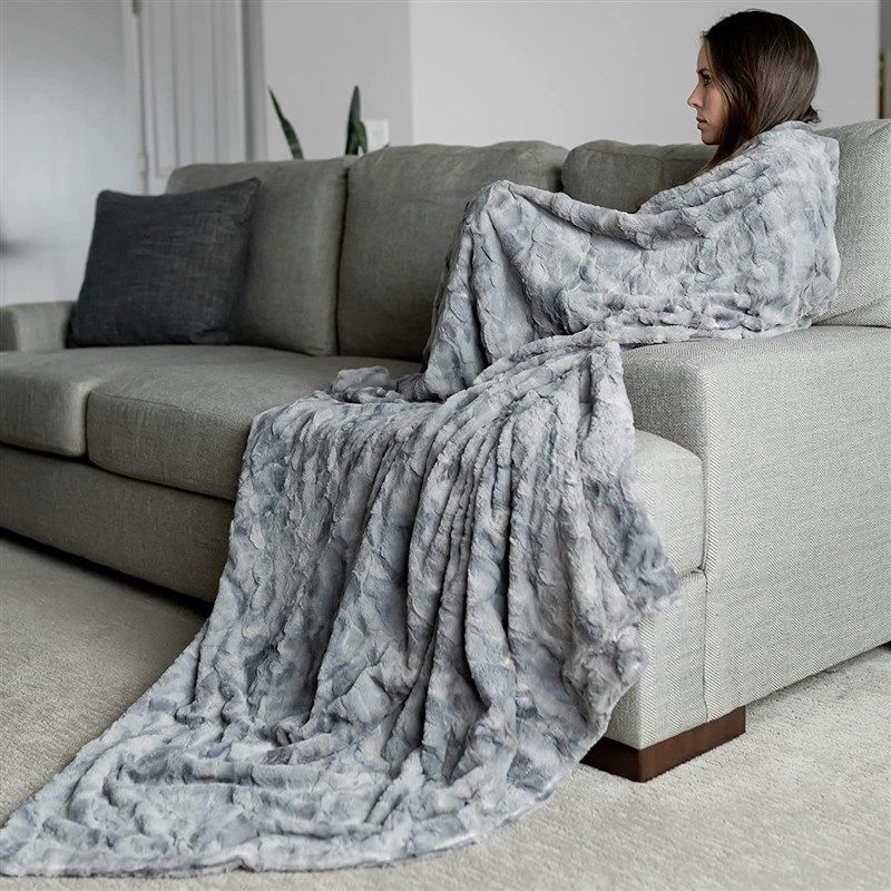 graced soft luxuries oversized softest 로고
