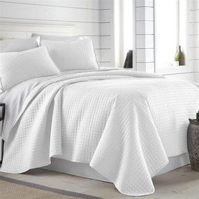 img 2 attached to Vilano Springs Premium Quilt Cover Set: Soft, Wrinkle-Free, Fade & Stain Resistant, King/California King Size, Bright White - Includes 1 Quilt Set and 2 Shams