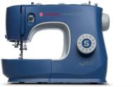«singer m3330 машинка для шитья making the cut: 97 вариантов стежков, набор аксессуаров, простая и удобная в использовании, синяя — подробный обзор» логотип