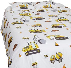 img 2 attached to 🚧 Комплект постельного белья SAVOIZ для детской кровати грузовых машин - Размер полуторного комплекта с одеялом на молнии и угловыми ремешками - Изготовлен из мягкого хлопкового материала - Включает 1 наволочку и 1 наволочку на подушку.