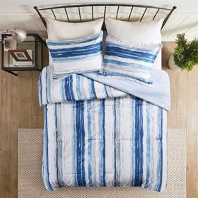 img 2 attached to 🛏️ Набор с одеялом Queen Hyde Lane - Размер 90x90 - Синий белый водяная краска полосы - Легкий элегантный набор для кровати - 3 предмета: 1 одеяло + 2 наволочки.