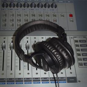 img 1 attached to 🎧 Закрытые наушники для студийного микширования Tascam - TH-MX2