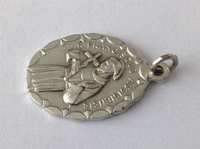 img 2 attached to Восхитительная медаль святого Франциска Ассизского: подлинные медали покровителей, созданные идеально в Италии.