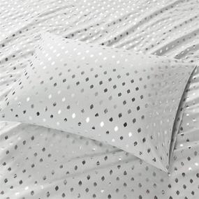 img 2 attached to 🛏️ Intelligent Design Wrinkle Resistant Microfiber Bed Sheet Set - Soft, Modern All Season Bedding - Queen Size, Metallic Grey/Silver - Includes 12" Pocket, Matching Pillow Case - 4 Piece Cozy Sheets