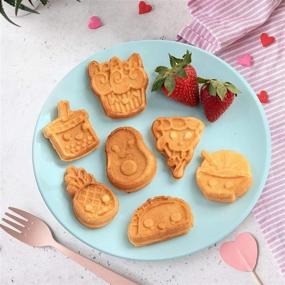 img 3 attached to Мини-вафельница "Kawaii Fun Snacks" - 7 уникальных дизайнов еды с эмодзи, включая авокадо, пиццу, рамен, тако и многое другое - лучший подарок для ваших детей на увлекательные завтраки и праздничные подарки.