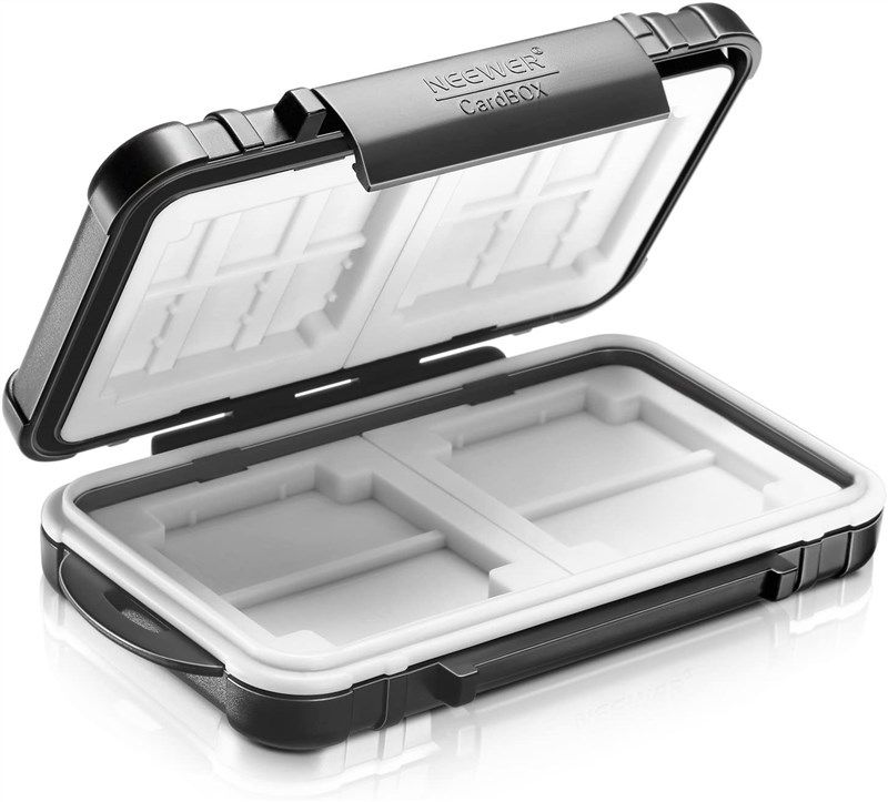 neewer durable waterproof anti shock protector 로고