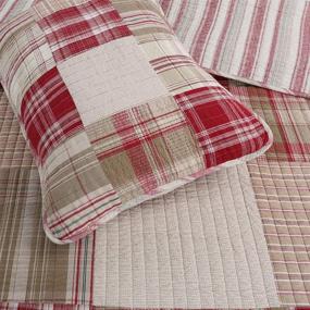 img 2 attached to 🛏️ Уютная линия товаров для домашнего текстиля Alivia Patchwork, 100% хлопковый реверсивный комплект квилта, красно-коричневый (размер King - 3 предмета)