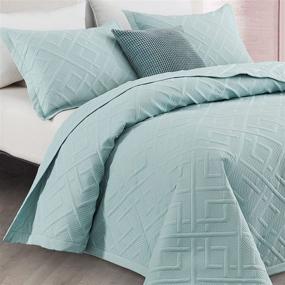 img 4 attached to 🛏️ CHIXIN Queen Size Quilt Set - Aqua, Reversible Lightweight Bedspread Full Coverlet - 3 Piece (Full/Queen, 90"x 92")