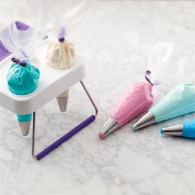 img 2 attached to 🧁 12 штук зажимы для кондитерского мешка Wilton - высококачественные резиновые зажимы для кондитерских мешков для оптимальной производительности.