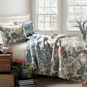 img 4 attached to 🌺 Lush Decor Floral Sydney 3-Piece Quilt Set: Reversible Leaf Print Bedding for Kingsize Beds