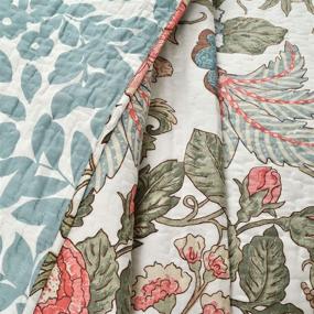 img 1 attached to 🌺 Lush Decor Floral Sydney 3-Piece Quilt Set: Reversible Leaf Print Bedding for Kingsize Beds